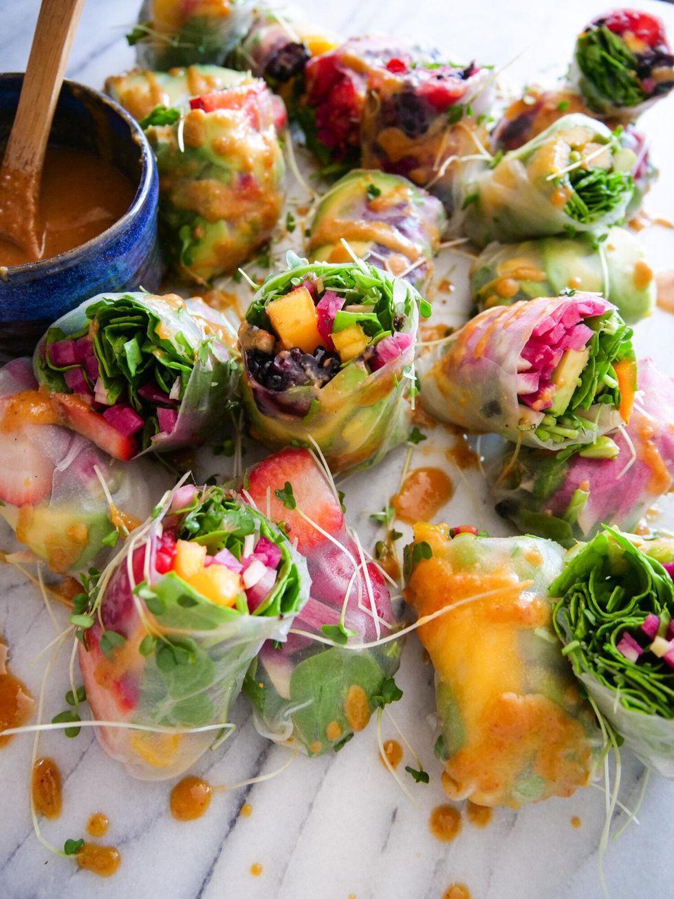 Fresh Rolls With Peanut Sauce