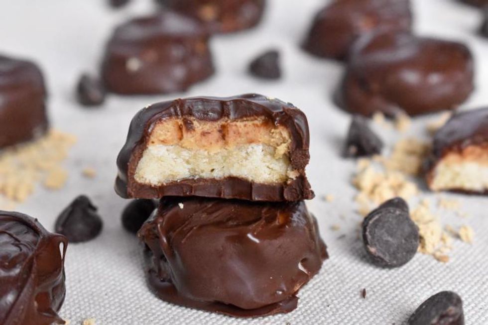 girl scouts Tagalong Copycat Recipe vegan