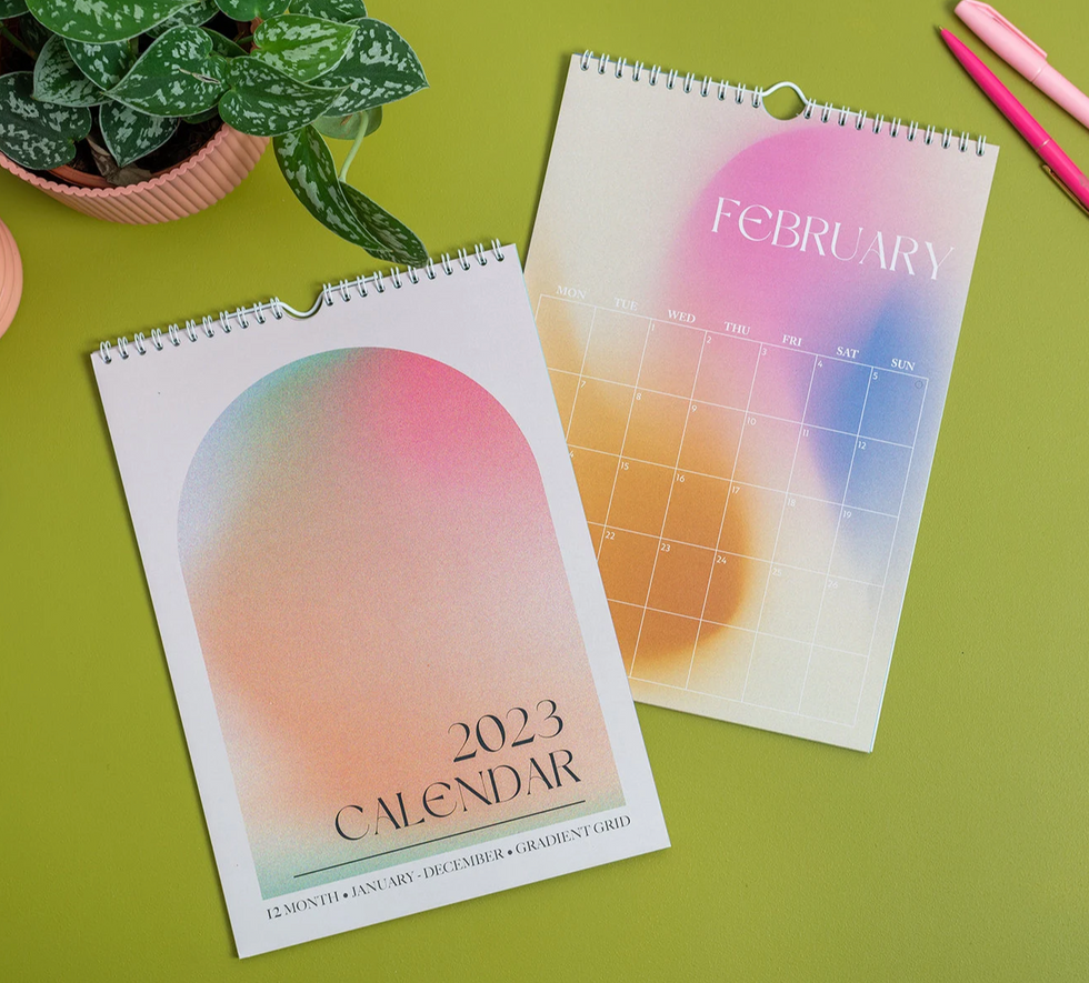 Gradient Grid Hanging Calendar