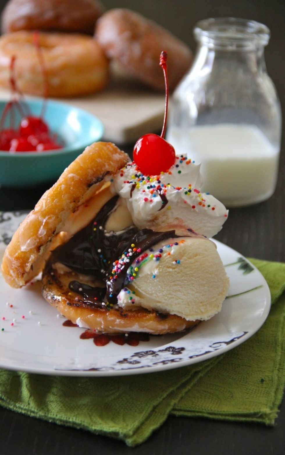 The 23 Best Ever Ice Cream Sundae Recipes To Make At Home Brit Co 4938