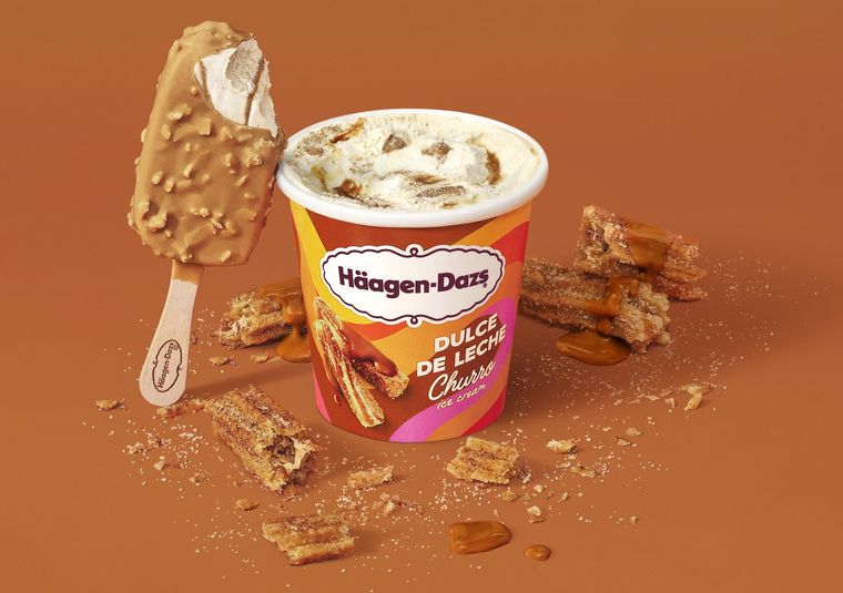 On Second Scoop: Ice Cream Reviews: Haagen-Dazs Summer Berry Cake Pop