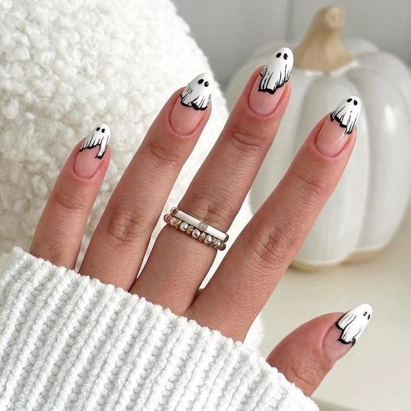 15 Adorable Disney Nail Art Ideas for Kids  Nail art disney, Disney nail  designs, Disney themed nails