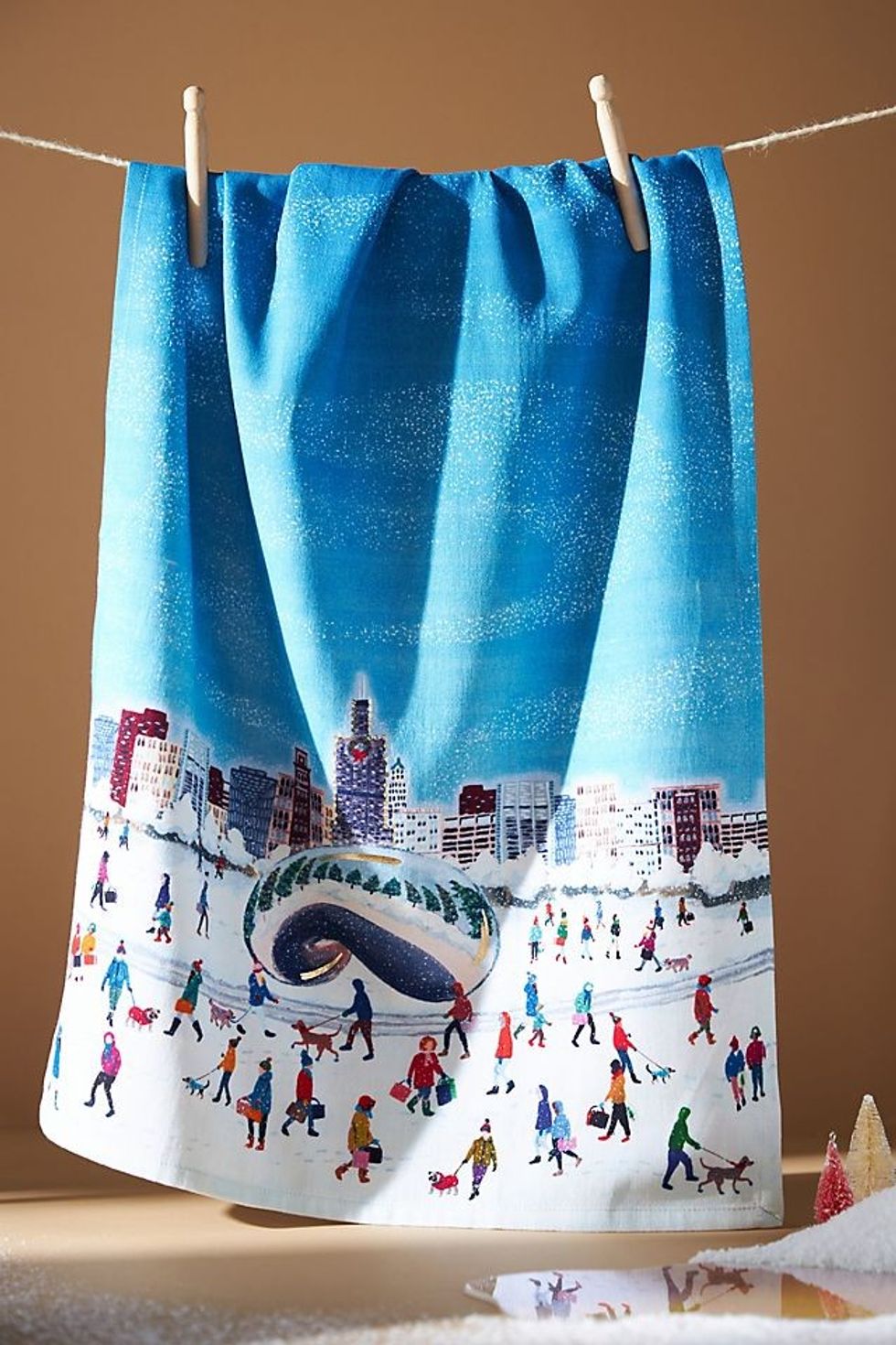 Holiday In The City Dish Towel