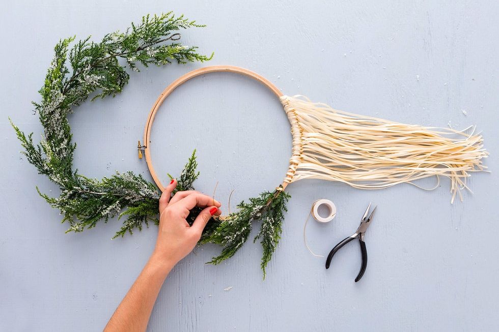 holiday_kelly_wreath_04