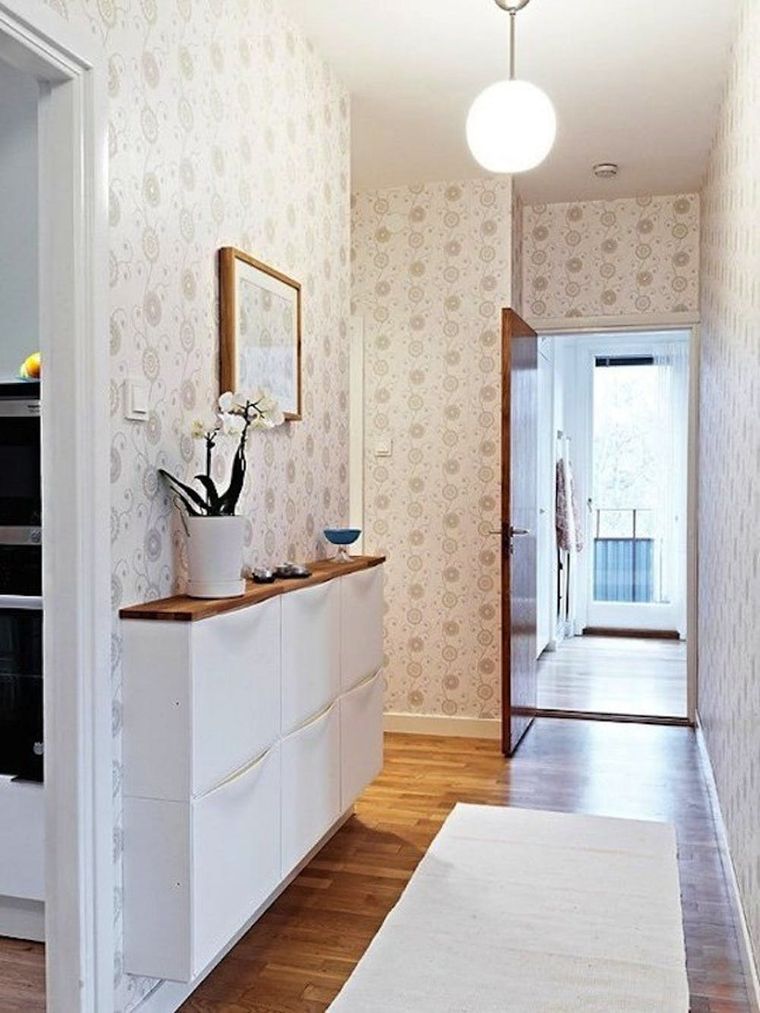 Easy storage ideas for a small, beautiful hallway - IKEA