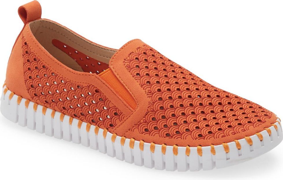 ILSE JACOBSEN Tulip Slip-On Sneaker