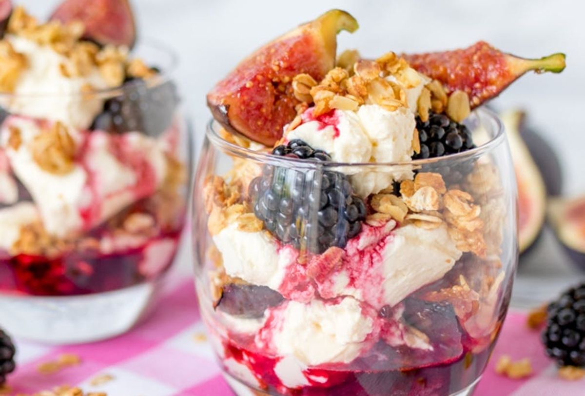 This Whiskey-Infused Blackberry and Fig Cranachan Makes the Perfect ...