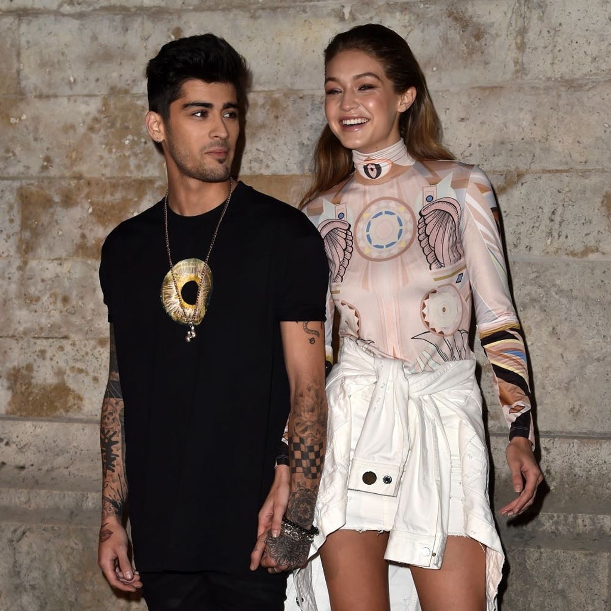 Gigi Hadid and Zayn Malik’s Vogue Cover Sparked a Conversation About ...