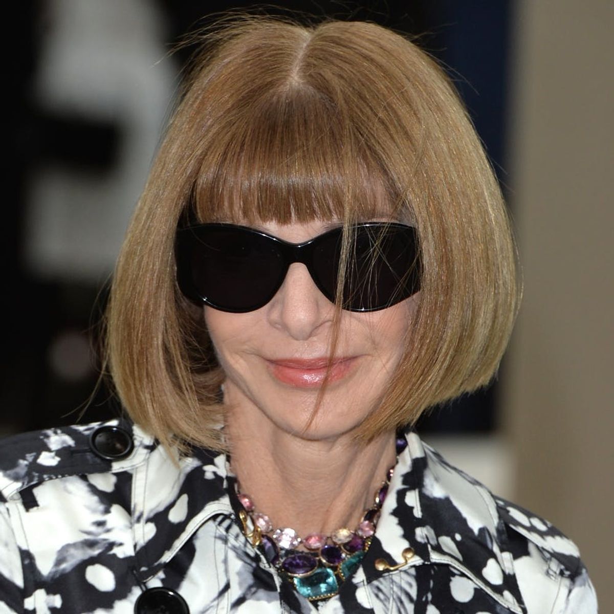 Anna Wintour to Auction Off Her Own Chanel Sunglasses