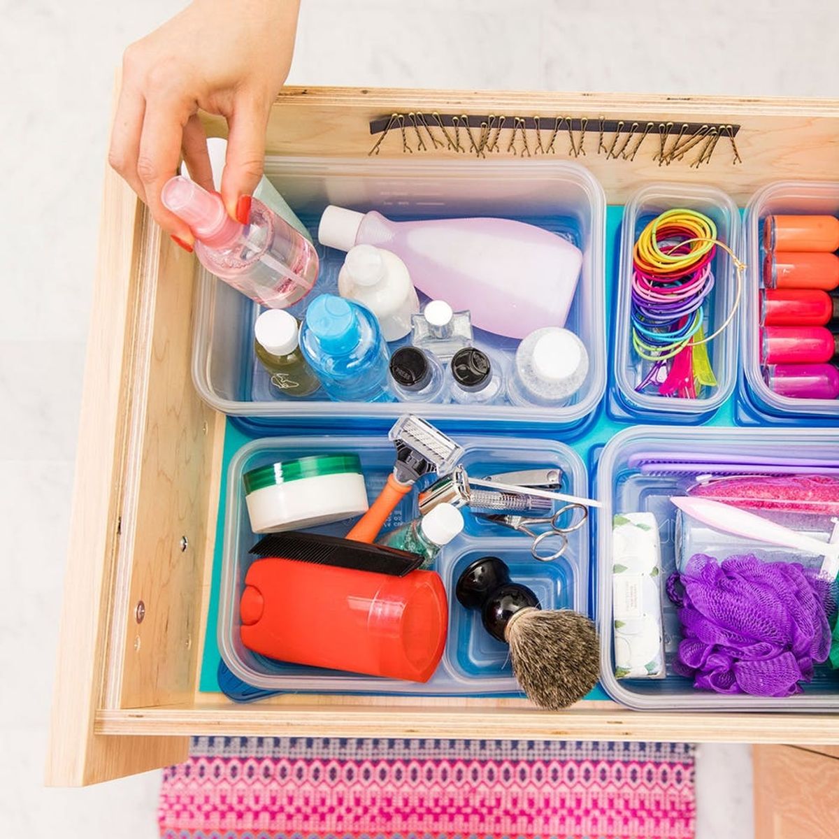 How to *Actually* Share A Bathroom Drawer With Your S.O.