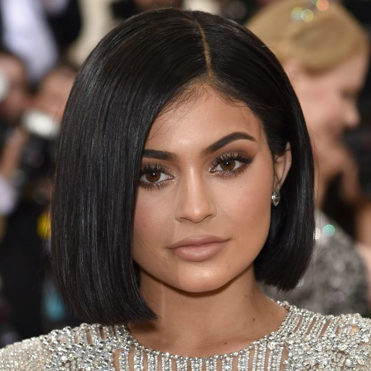 You Ll Never Guess What Kylie Jenner Used As Lipstick Before Lip Kits Were On The Scene Brit Co