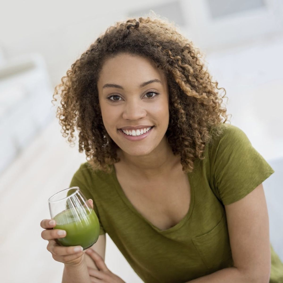 Experts Reveal Why Juice Cleansing Is NOT Doing What You Think