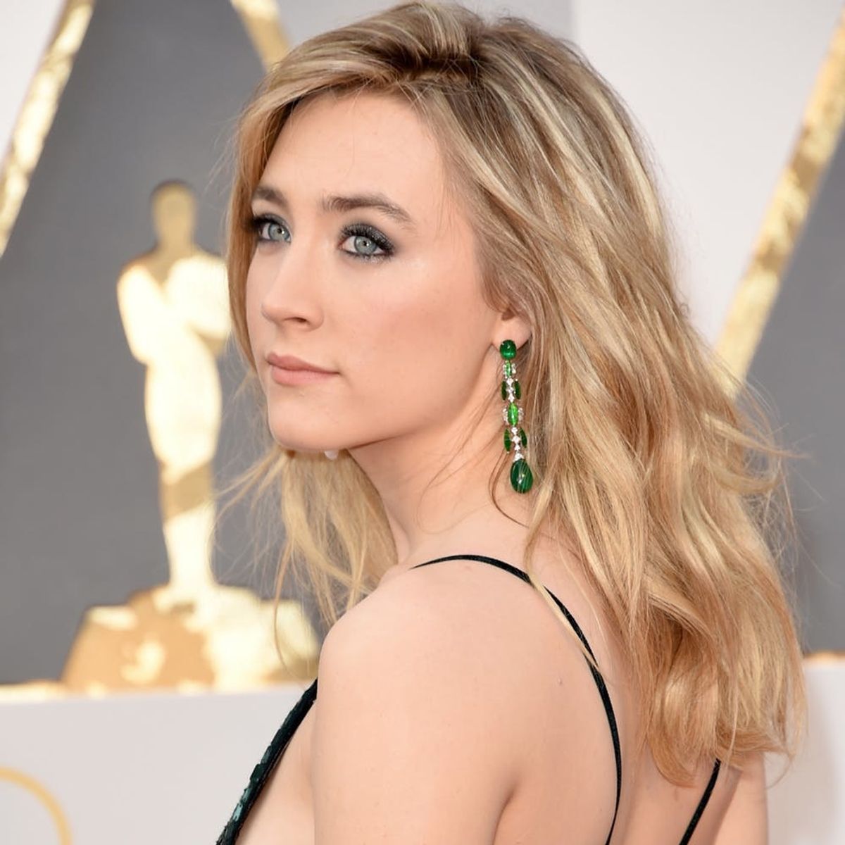 This Best Actress Nominee Just Made Mismatched Earrings Look So Cool