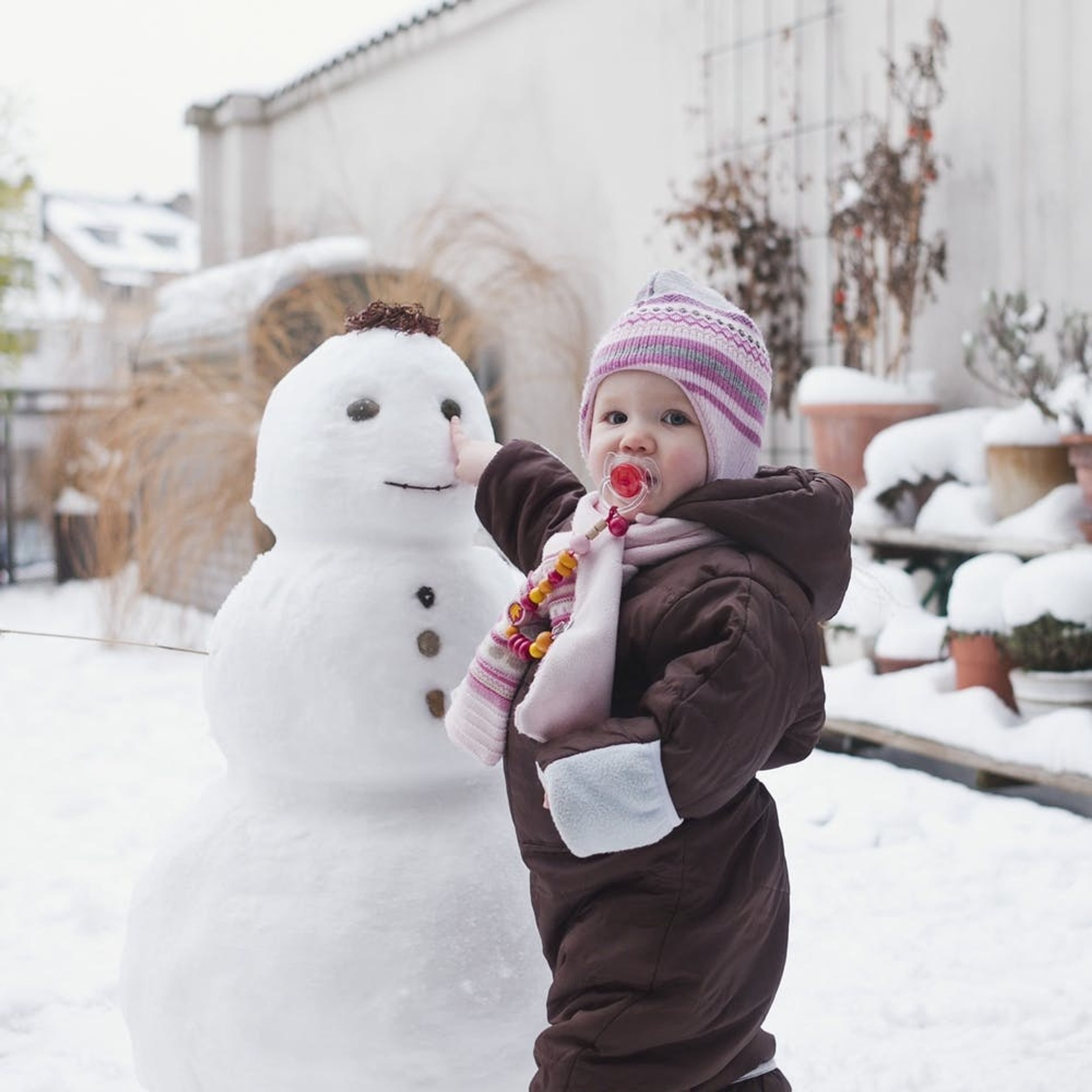 5-winter-wonderland-activities-for-you-and-your-baby-brit-co