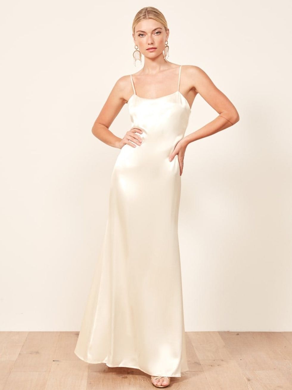 13 Budget-Friendly ’90s Style Wedding Dresses for 2019 Brides - Brit + Co