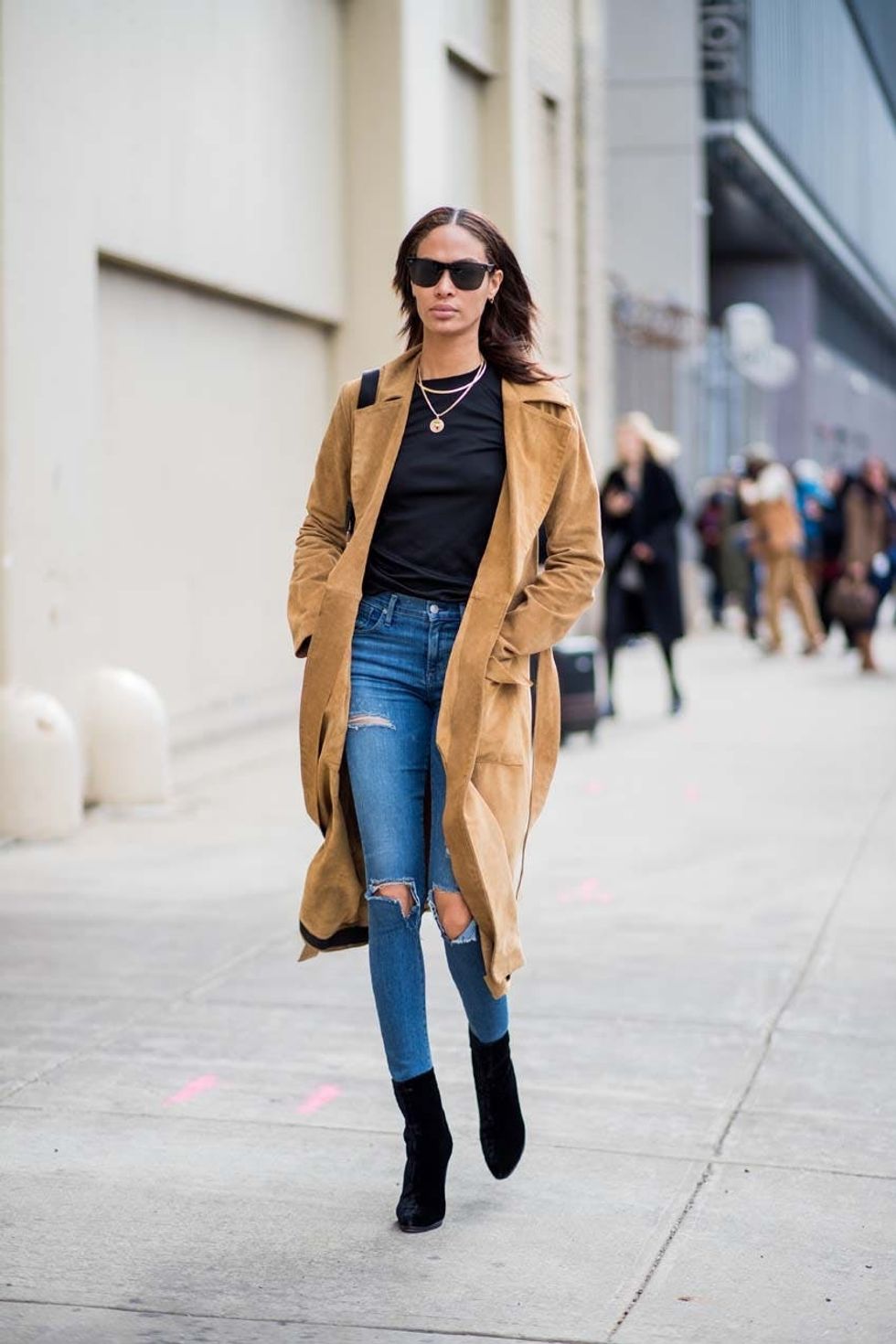 8 New Ways to Wear Skinny Jeans in 2019 - Brit + Co