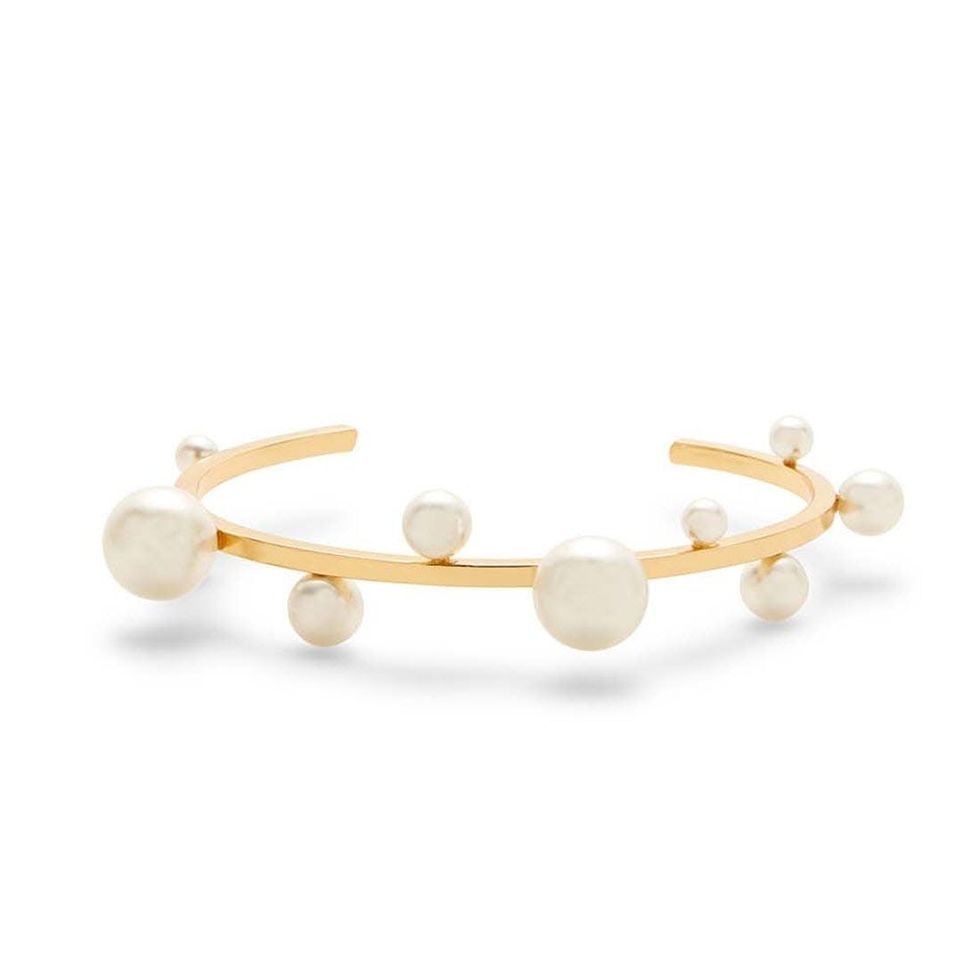 12 Pieces of Jewelry That Prove Pearls Can Be Modern - Brit + Co