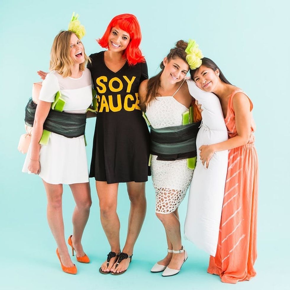 45 Easy DIY Halloween Costumes For Women  Diy halloween costumes for women,  Diy costumes women, Costumes for women
