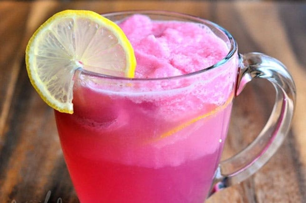 Think Pink 15 Unusual Pink Lemonade Recipes Brit Co 9344