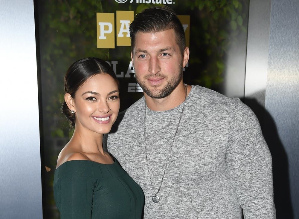 Olivia Culpo, Tim Tebow have apparently stopped whatever it was