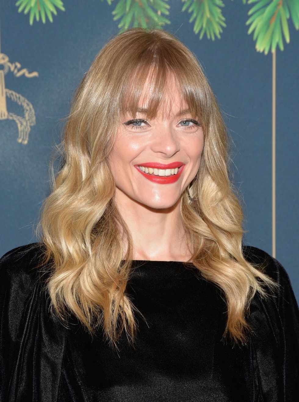 20 Celebrity Hairstyles That Are Bringing Bangs Back in 2018 - Brit + Co