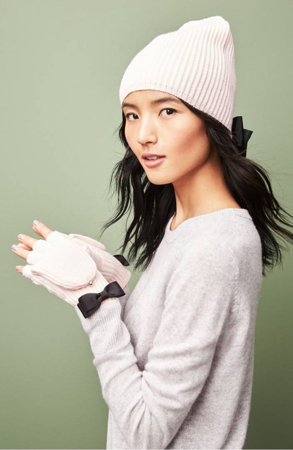 All the Scarves, Gloves, and Hats for the Cutest (and Coziest!) Cold ...