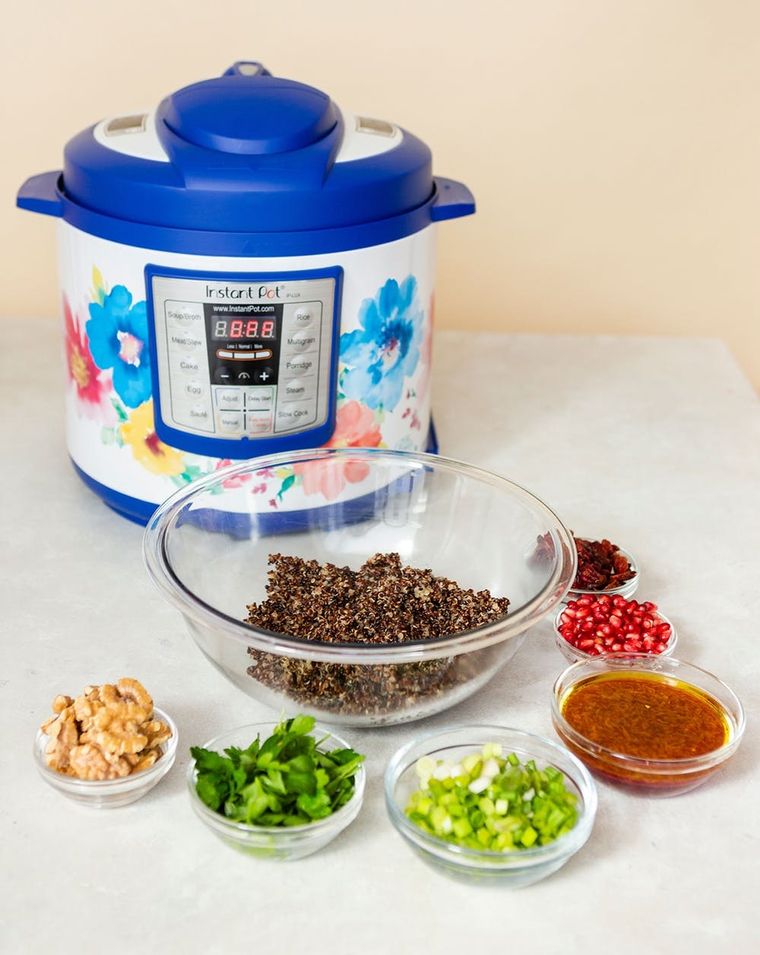 Pressure Cooker Quinoa (Instant Pot Recipe)