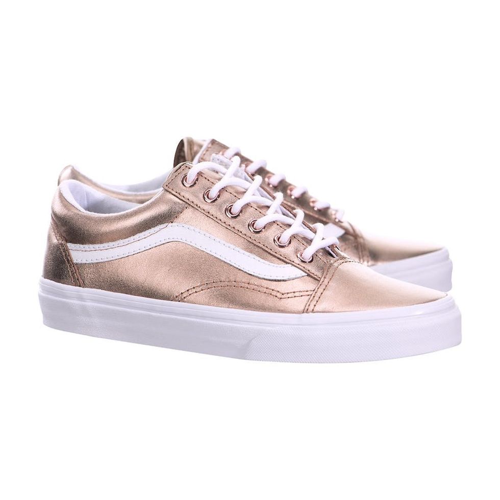 It’s Official: Everyone’s Obsessed With Rose Gold Sneakers - Brit + Co