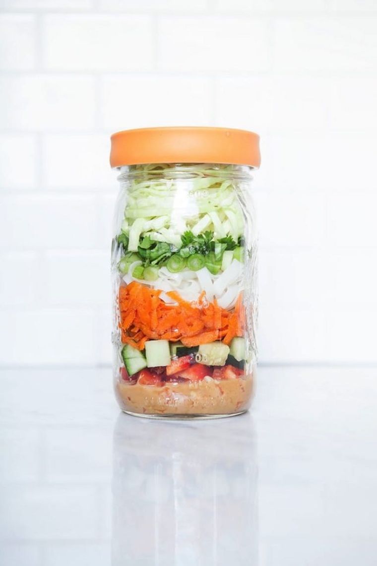 10 Healthy Mason Jar Salad Recipes - Sweet Peas and Saffron