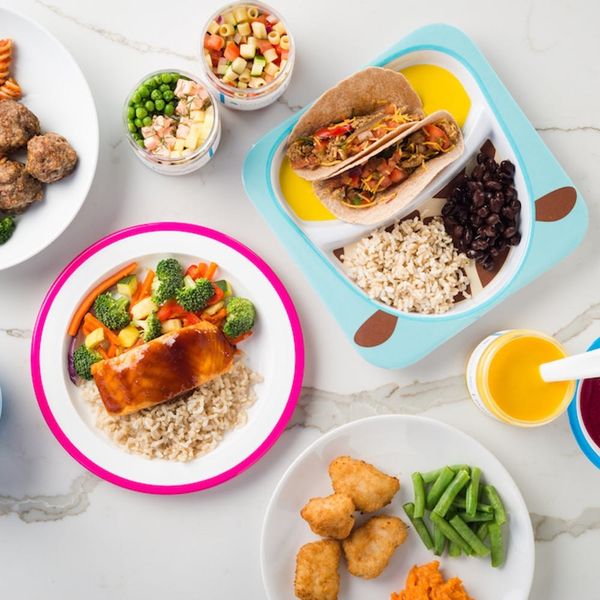 Kids Build Their Own Organic Lunch Routine - Easy Peasy Meals