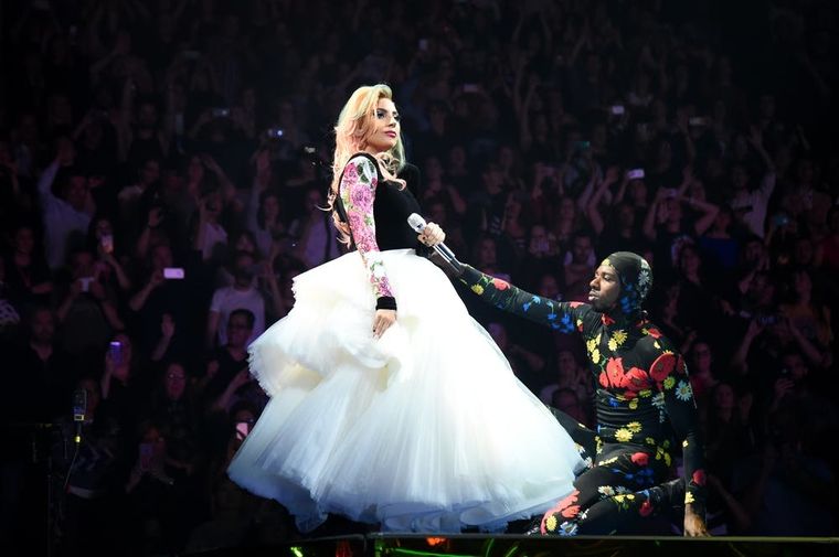 Lady Gaga's Super Bowl Halftime Show Review: More Mediocre Than Monster –  Deadline