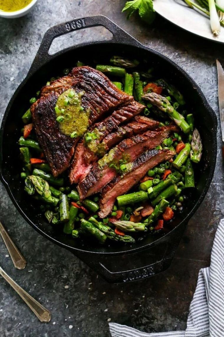 One Skillet Steak with Vegetables (Easy Recipe!) - Platings + Pairings