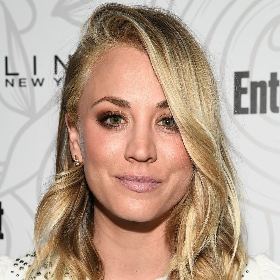 You’ll Hardly Recognize Kaley Cuoco With Her New Sherbet Hair