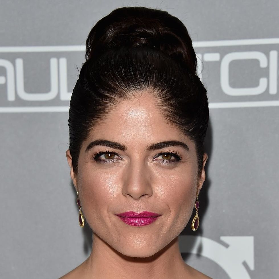 Selma Blair Gives the Middle Finger to Gray-Hair Shaming