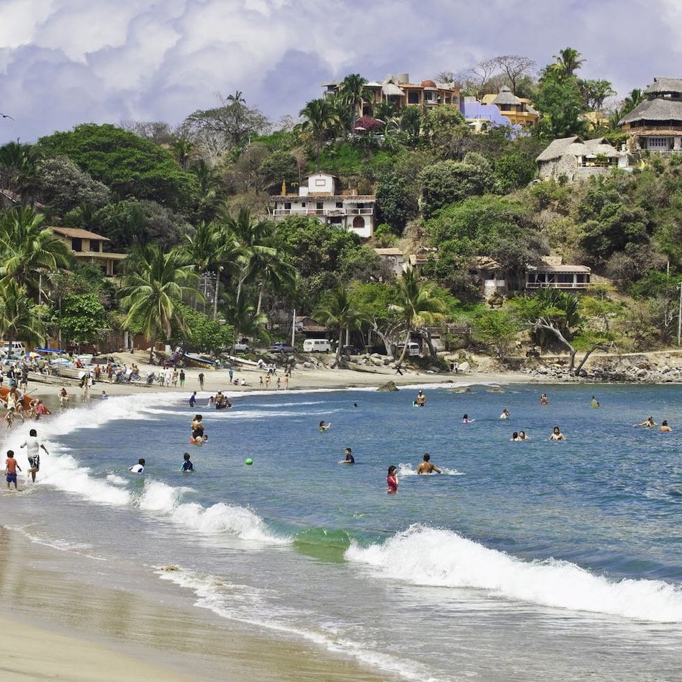 8 Underrated Mexican Beaches That Are *Perfect* for a Bachelorette Party Weekend