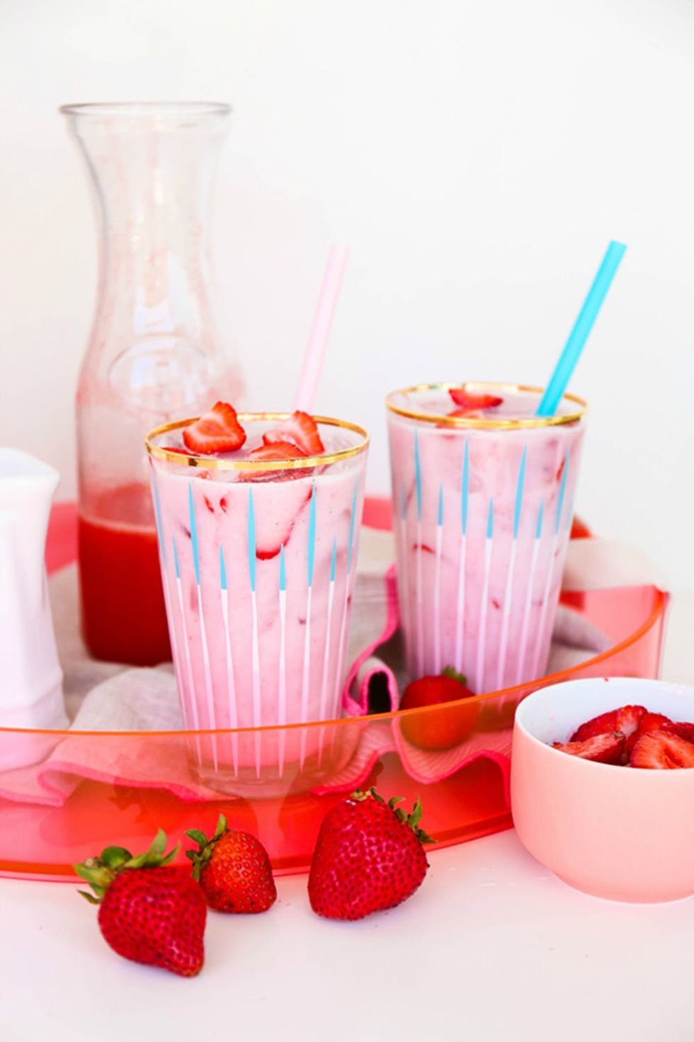 11 DIY Pink Drinks to Cure Your Starbucks Cravings! - Brit + Co