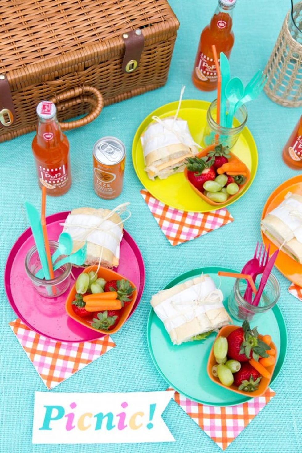 17 Unique Summer Party Ideas For The First Time Hostess Brit Co