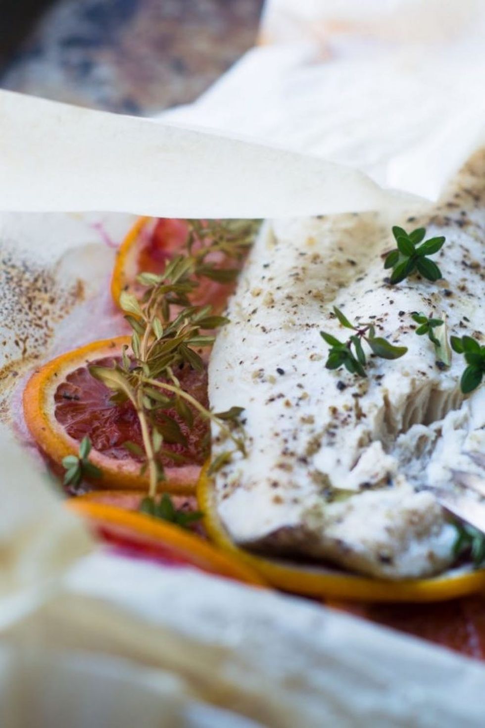 have you ever tried making fish in parchment? #easyrecipe #dinnerideas