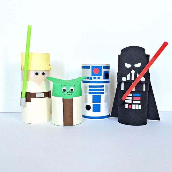 20+ Star Wars Crafts, Recipes and Party Ideas {MMM #311 Block Party} -  Keeping it Simple