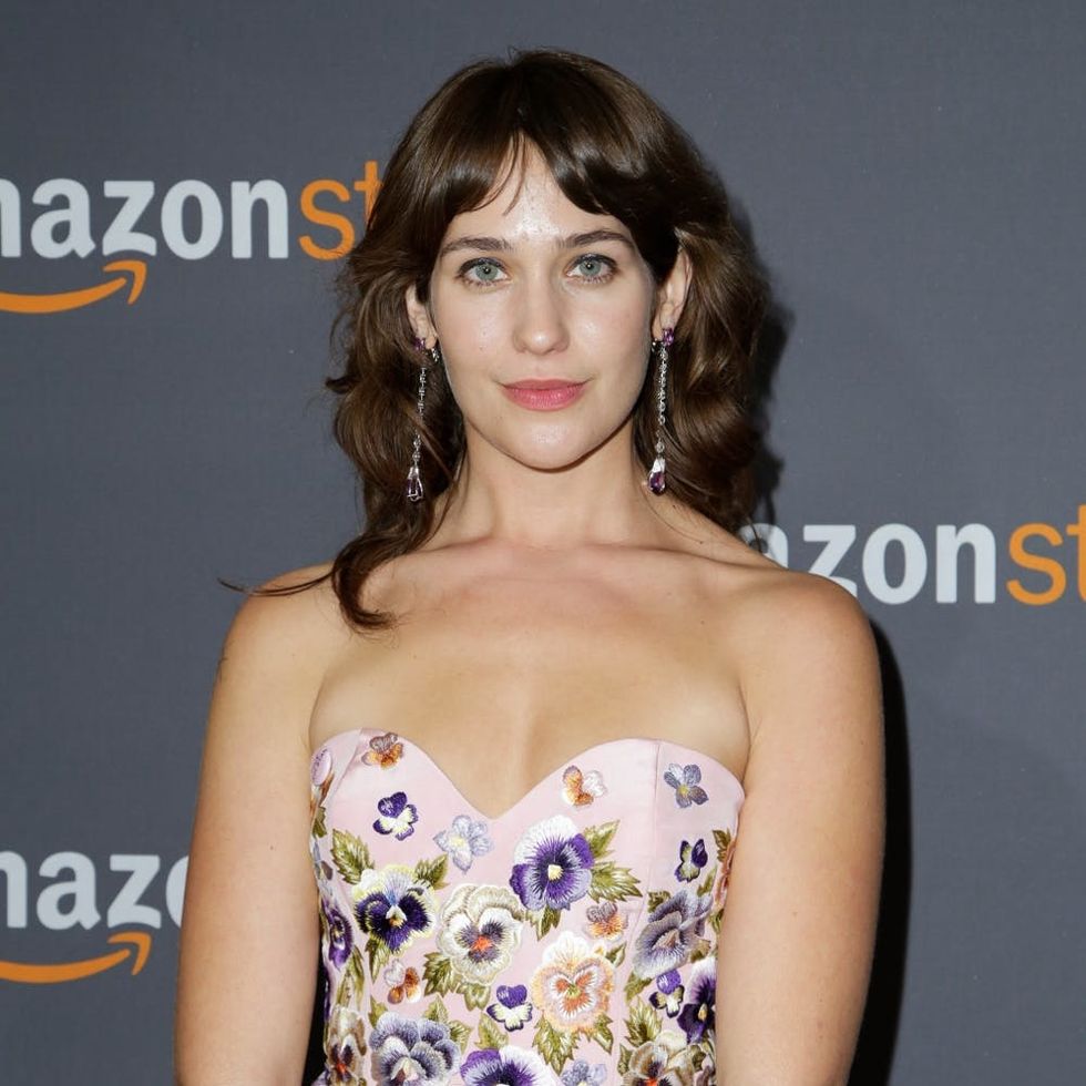 Lola Kirke Slams Critics of Her Bold Armpit Hair - Brit + Co