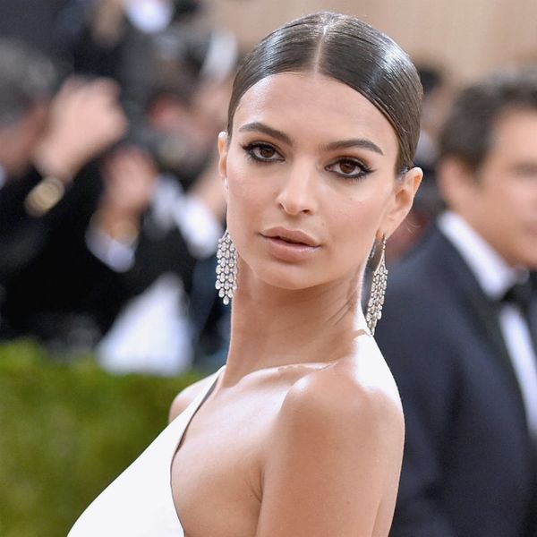 Emily Ratajkowski Lets It All Hang Out In Eye-Popping Dress