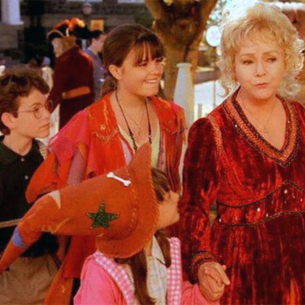 This Halloweentown News Will Make ’90s Kids Freak