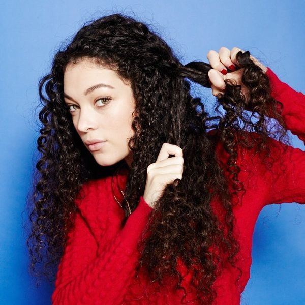 5 quick and easy curly hairstyles to beat the humidity - Hair Romance