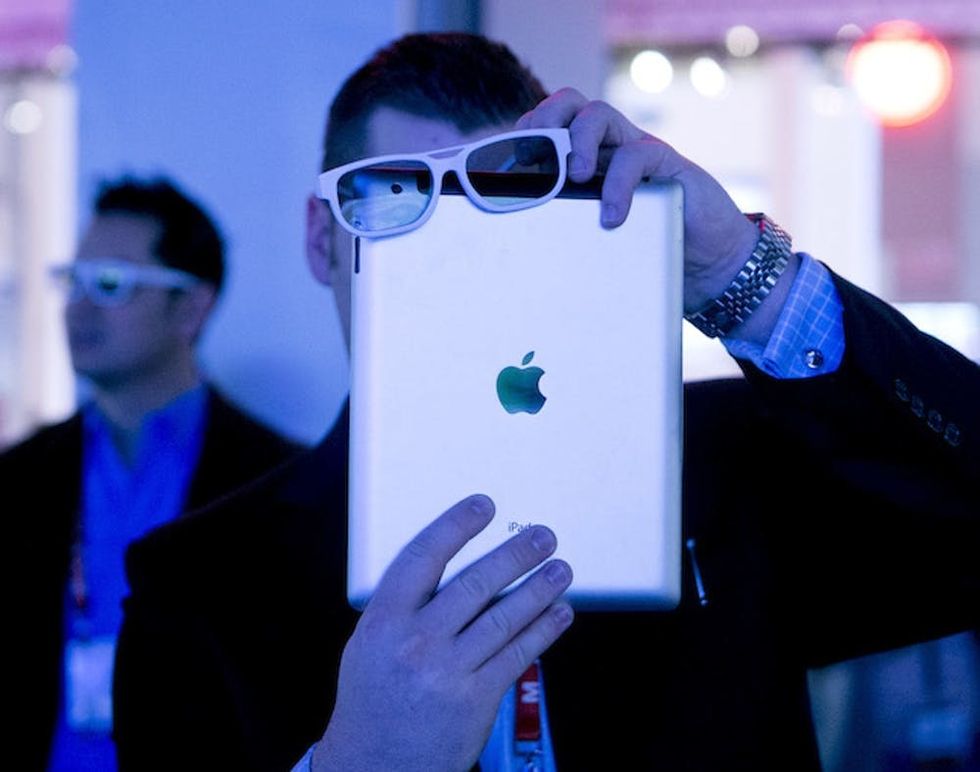 Fact or Fiction? Is Apple Making Giant iPads