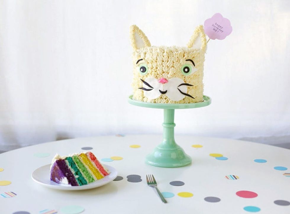 14 Baby Shower Cakes That Won’t Make You Cringe