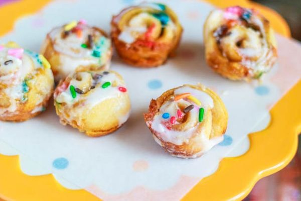 Breakfast & Dessert with Pillsbury Crescent Rolls - Crazy for Crust