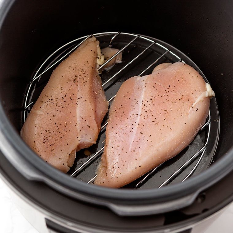 Here's the Easiest (and Quickest) Way to Pressure Cook Chicken Breasts -  Brit + Co