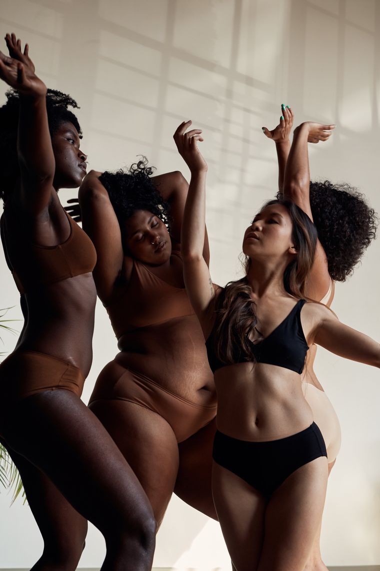 We Tried a Bra: The Best Nude Bra for Most Skin Tones - Brit + Co