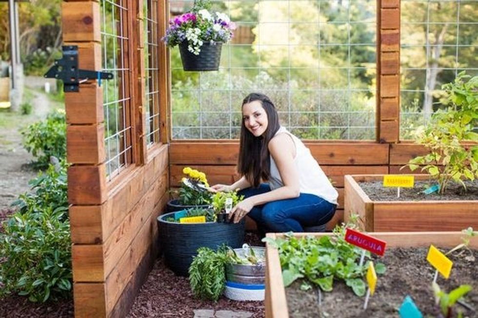 Creative Ways to Garden With Kids, from Balcony to Backyard - Brit + Co