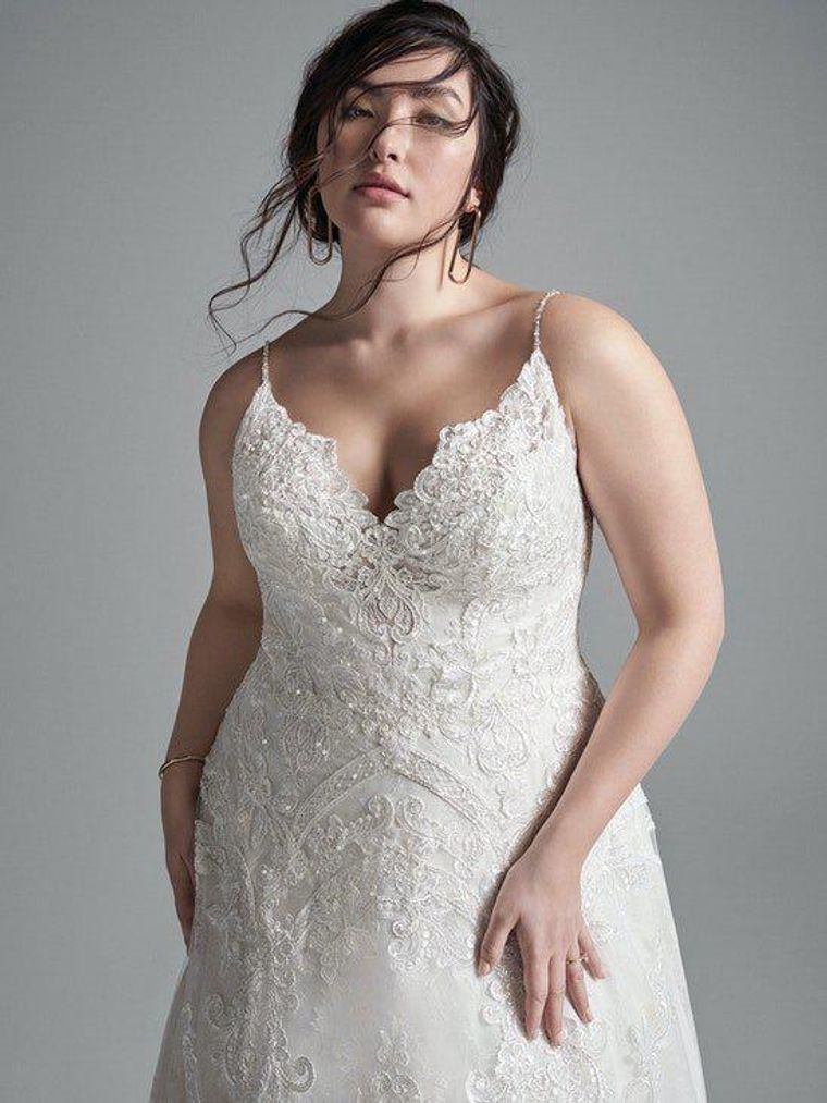 Head Turning Plus Size Wedding Guest Dresses - Stylish Curves